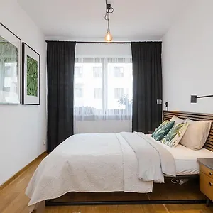Lanciego - Przytulny Z Osobna Sypialna, Balkon, Wi-fi, Natolin, Ursynow Warszawa
